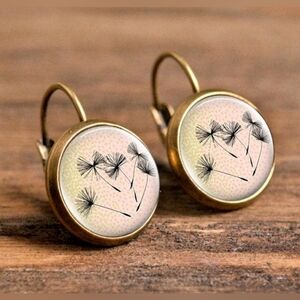 NEW! 2 For 25$ Elegant Gold and Cream Dandelion Earrings